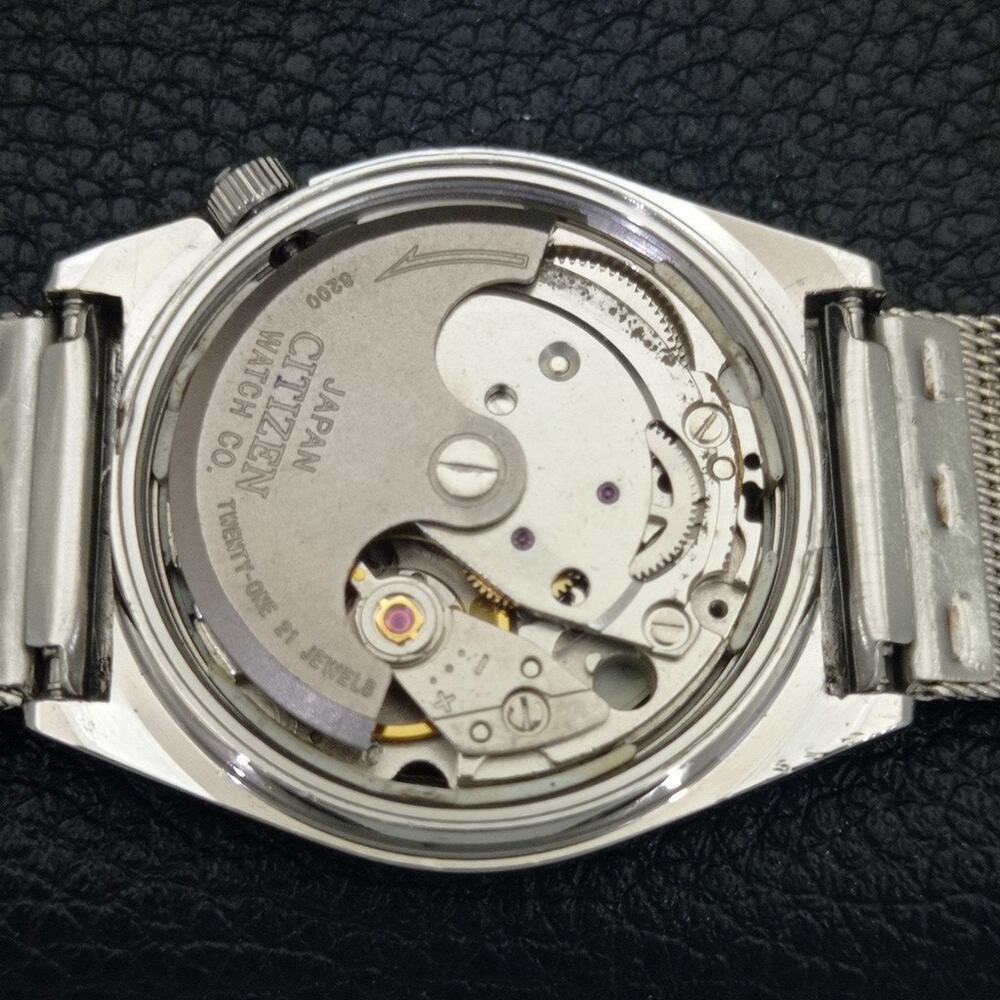Vintage 1980 Citizen Automatic Mens Silver Watch W/daydate & Gold accents - Picture 9 of 10